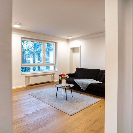 Whirlpool - Zentral - Designloft Mit Xxl Terrasse Apartment Wiesbaden Bagian luar foto